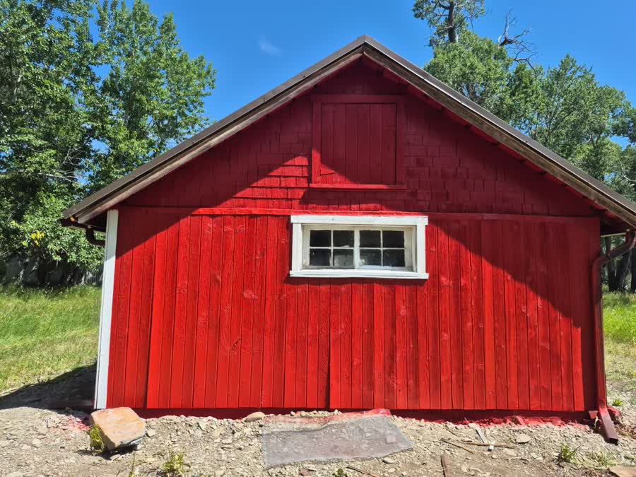 Barn Painting